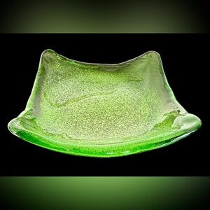 Recycled Art Glass Amici Green Bubble Candy Trinket Square Dish 4.75”